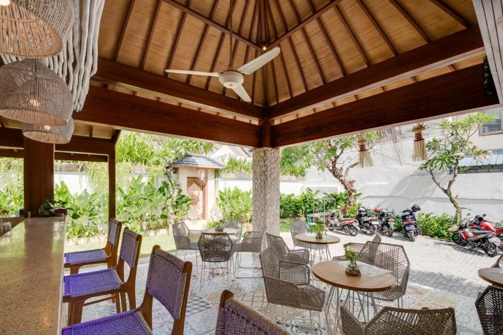 Puspa Ayu Villas & Apartments Kuta Lombok Exterior foto